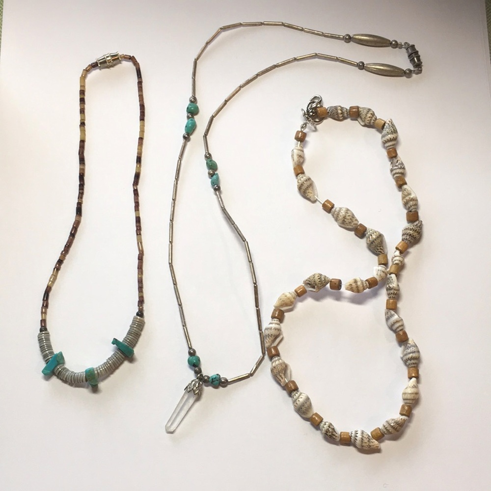 Turquoise and shell necklace set